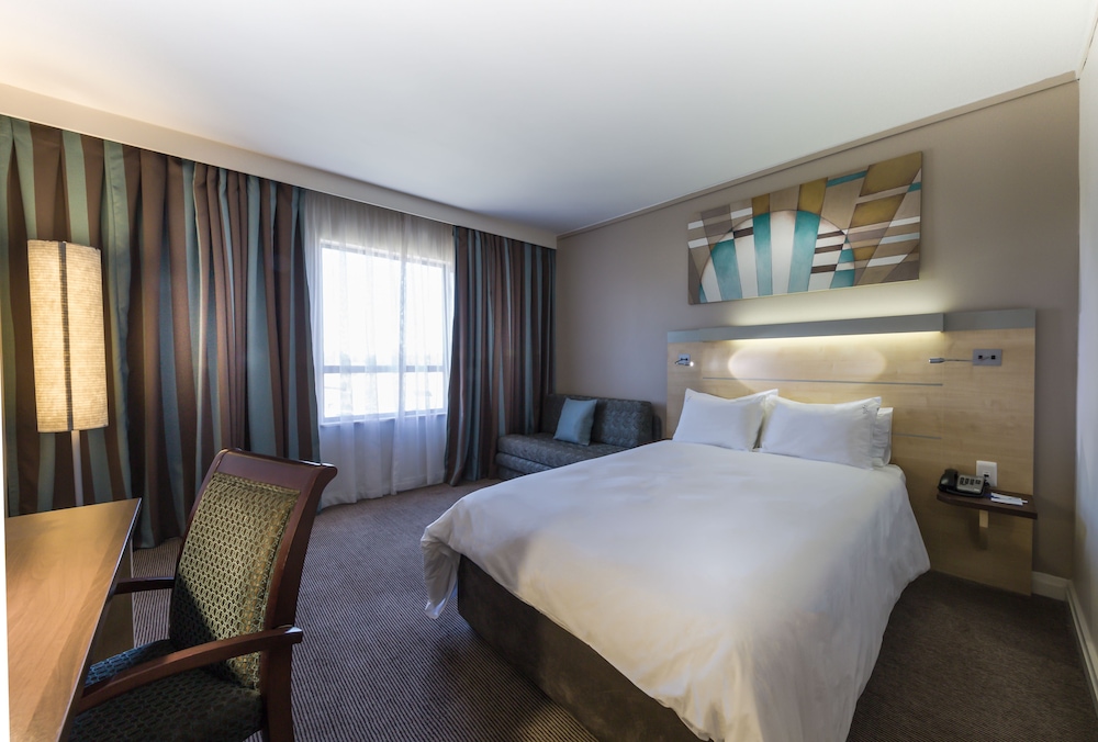 Holiday Inn Express Sandton-Woodmead 20/74