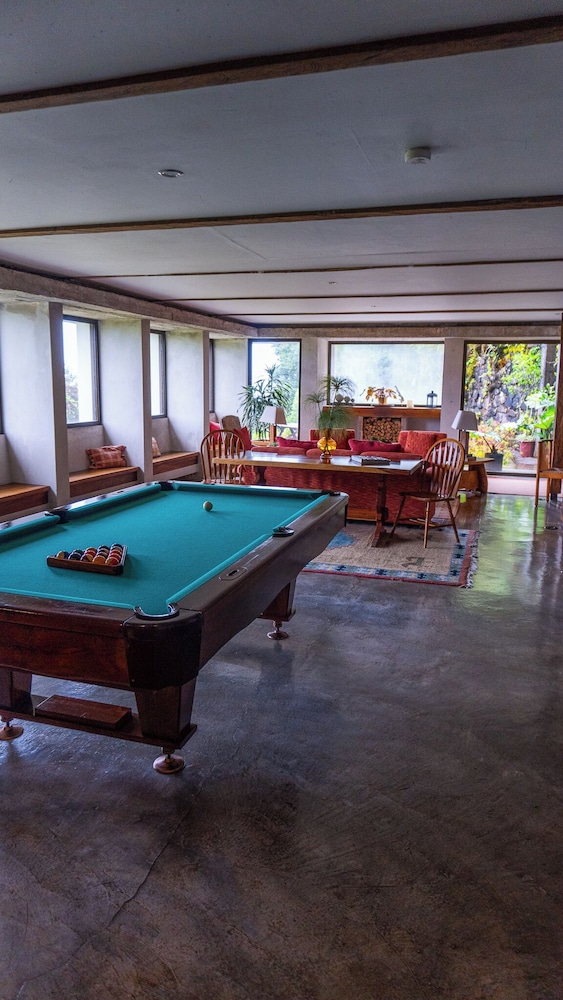 Poas Volcano Lodge 7/71