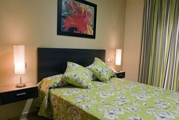 Conilsol Hotel y Aptos 5/24