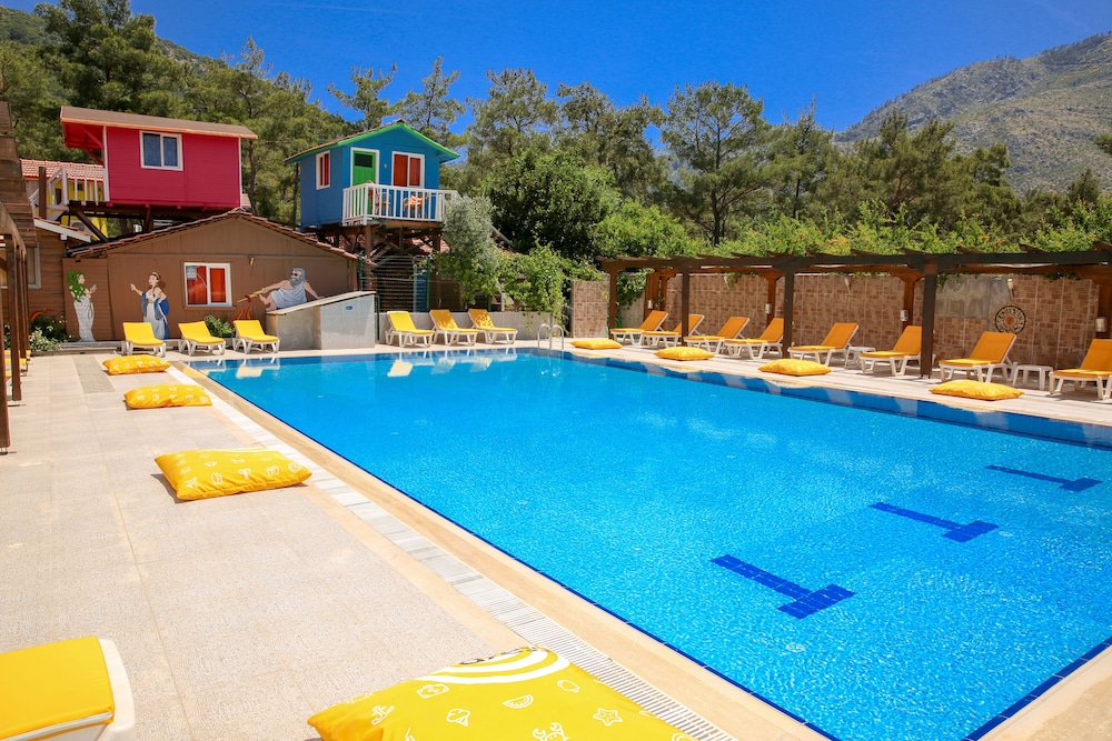 Olimpos Salinas Wooden Houses 17/21