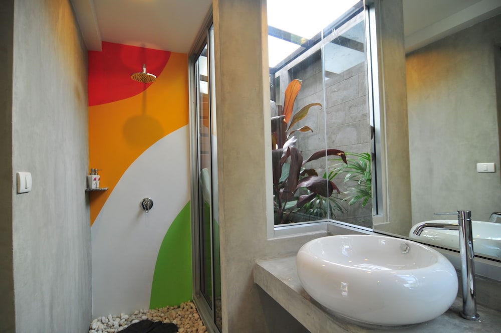 PHU NANA BOUTIQUE HOTEL 48/50