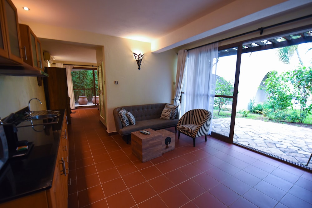 Le Petit Village Hotel 31/50