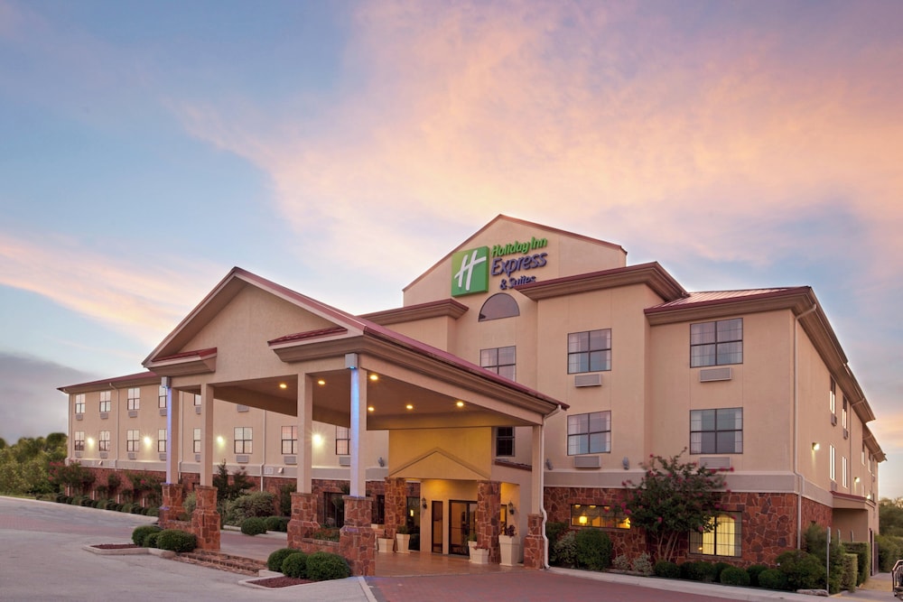 Holiday Inn Express Hotel Suites Kerrville 5/62