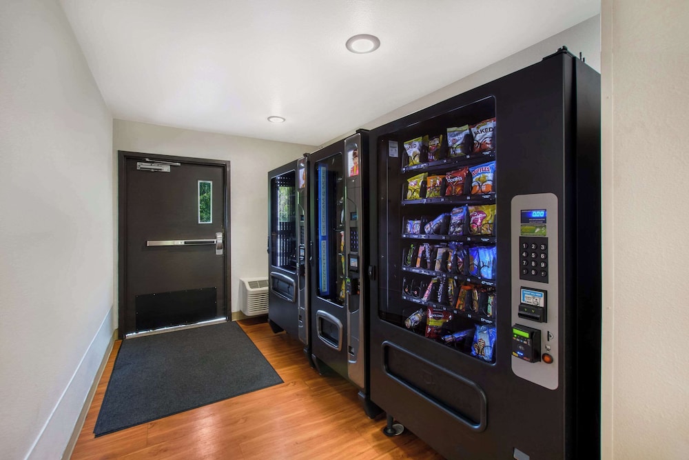WoodSpring Suites Louisville Southeast 写真2