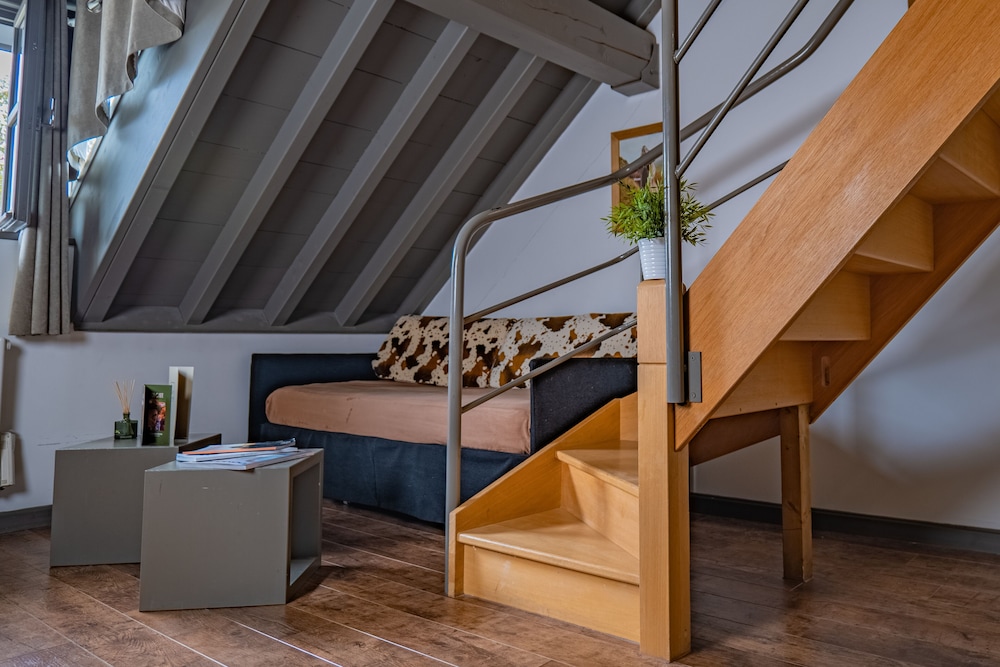 La Maison Rouge 33/50