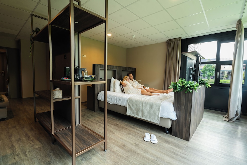 Wageningen International Congress Centre 8/50
