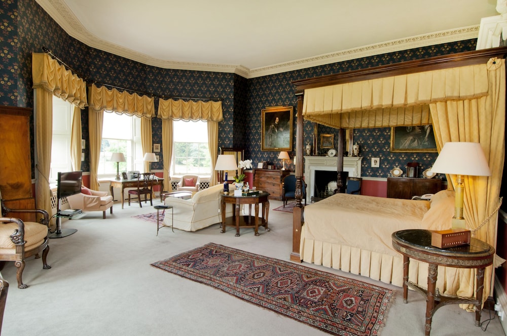 Hartwell House Amp Spa 49/70