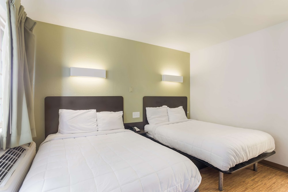 Americas Best Value Inn Bowling Green 19/28