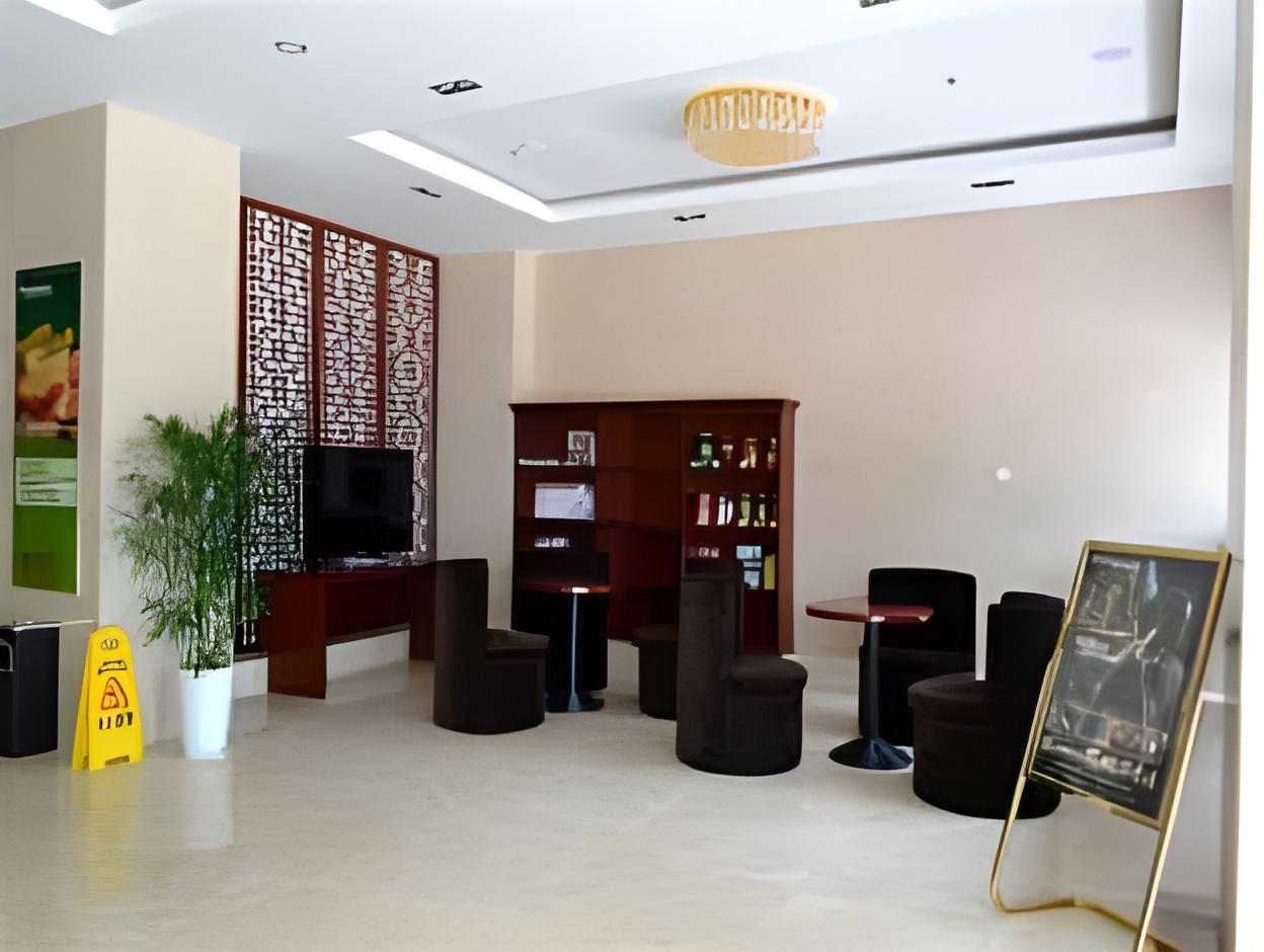 Greentree Inn Huangshan Railway Station Tiandu Business Htl 15/18
