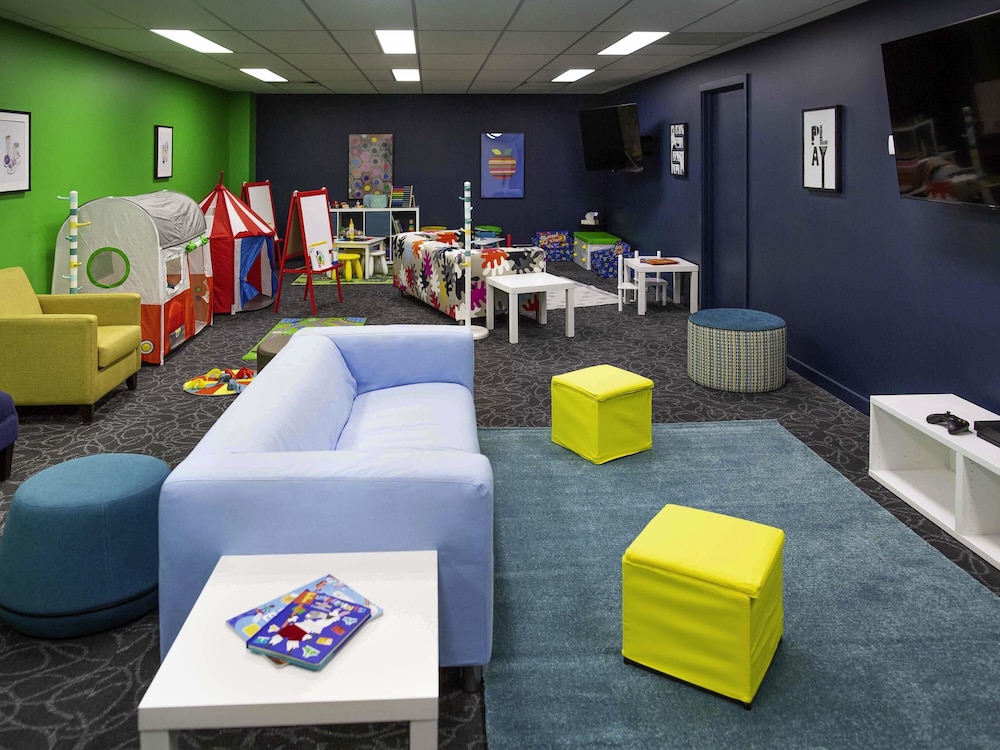 Mantra Albury Hotel 64/70