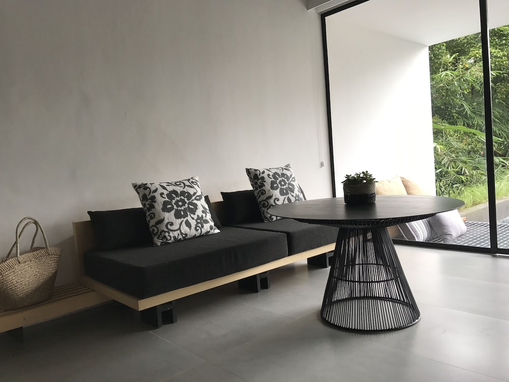Origin Ubud 16/80