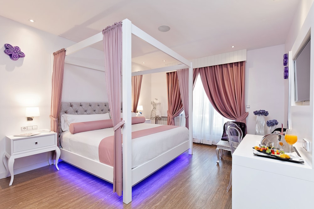 PREMIUM, DOUBLE BED