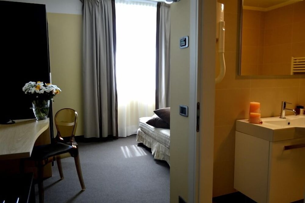 Hotel Omnia 20/50