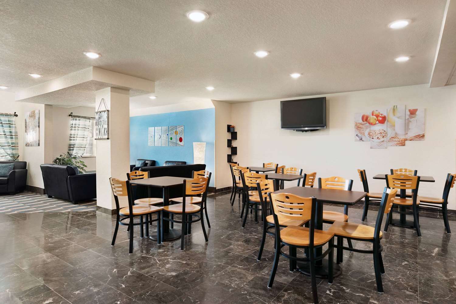 Microtel Inn And Suites By Wyndham Culpeper 22/29