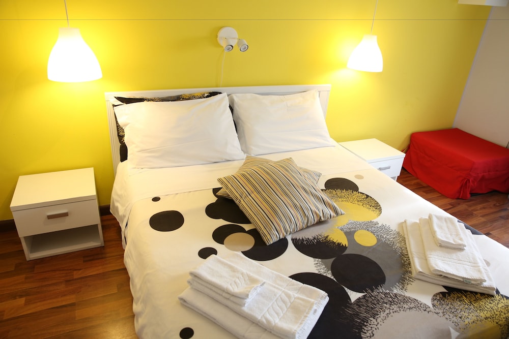 Elios Rooms 35/52