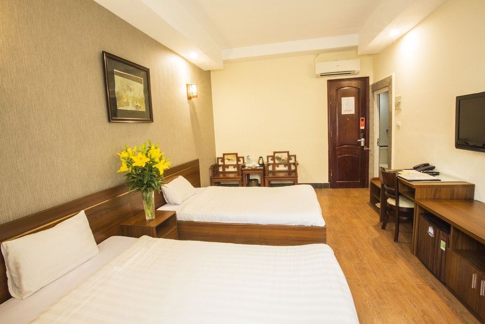 My Lan Hanoi Hotel 16/48