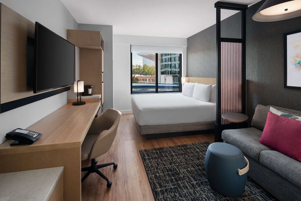 Hyatt Place Atlanta / Perimeter Center 44/49
