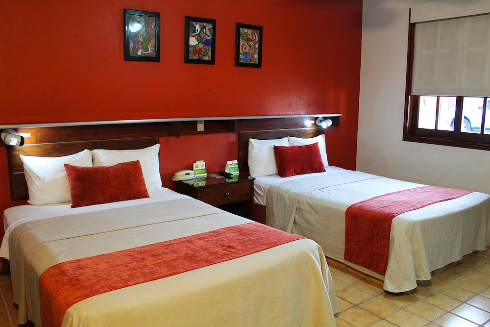 Villas del Sol & Bungalows 23/50