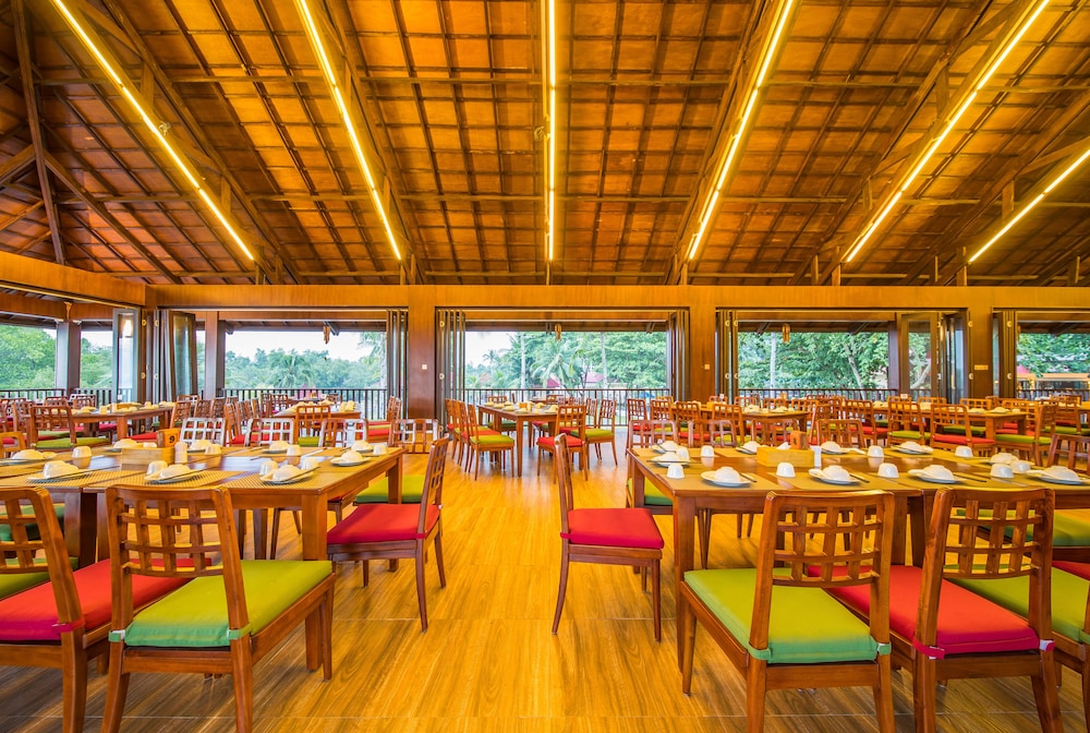 Nusantara Diving Centre Resort Spa 57/73