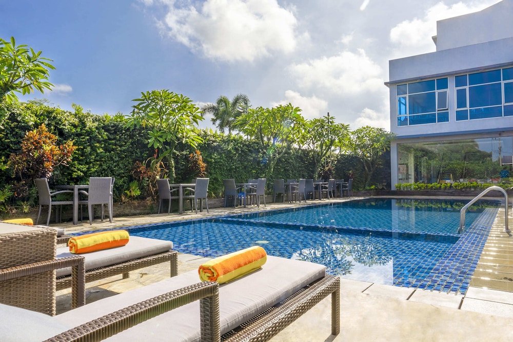 Solaris Hotel Malang 3/52