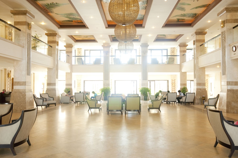 Olalani Resort and Condotel 55/69