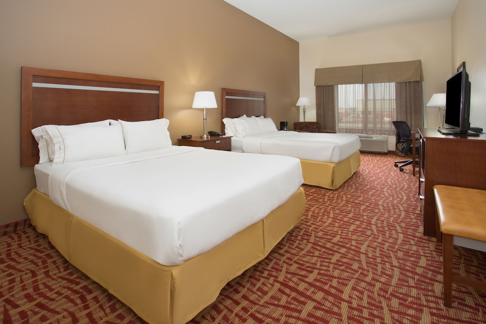 Holiday Inn Express Hotel And Suites Glendive 18/60
