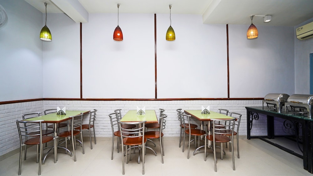 Pooja Palace 38/56