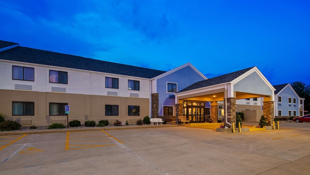 Best Western University Inn 5/39