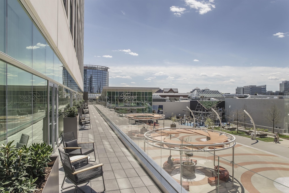 Hyatt Regency Tysons Corner Center 45/50