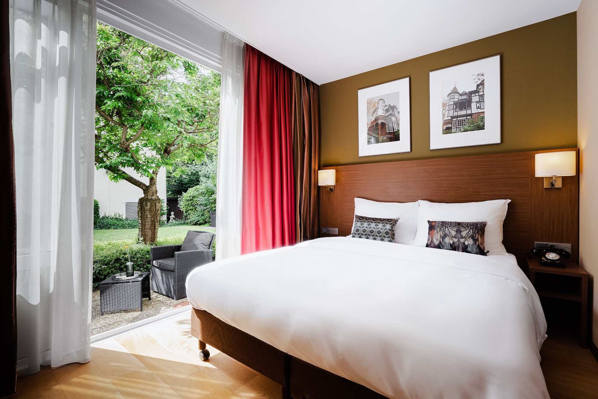 COMFORT, DOUBLE BED