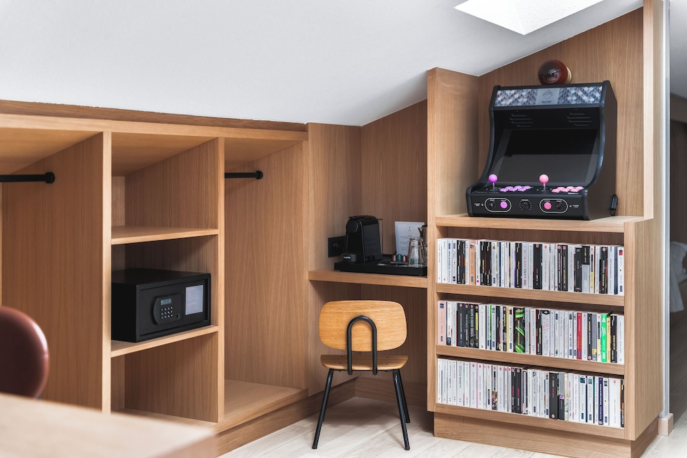 Heliopic Hotel Spa 66/72
