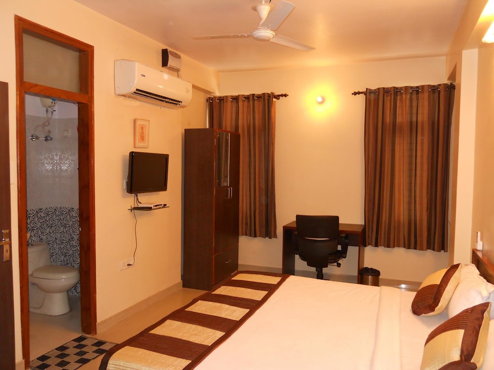 Jaipur Residences 1 6/7