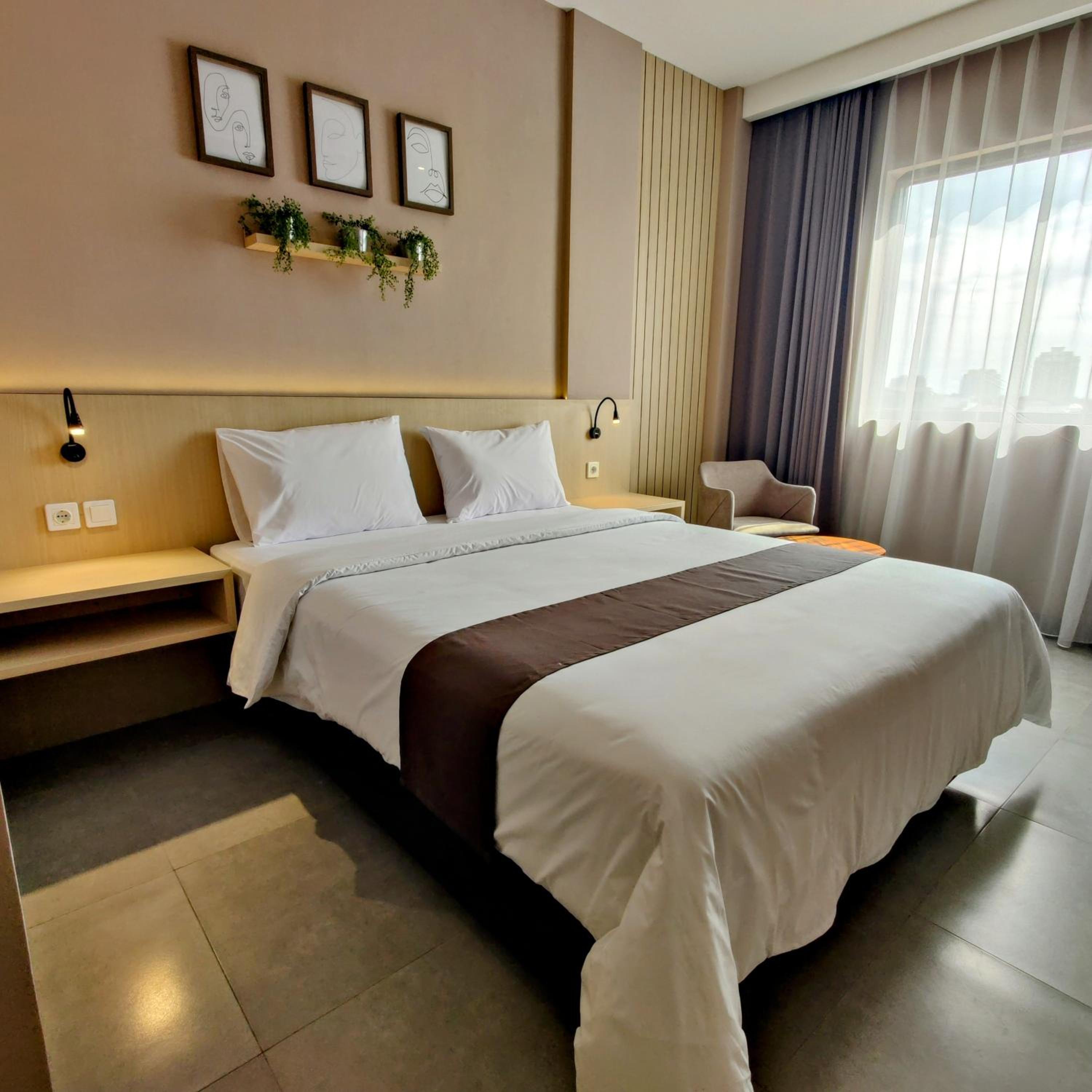 Deluxe, Double Bed