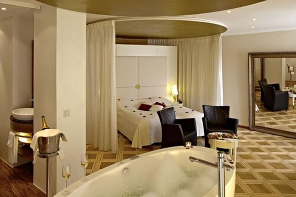 Hotel des Balances 25/29