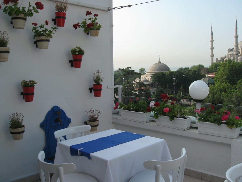 Sultanahmet Hotel 48/50