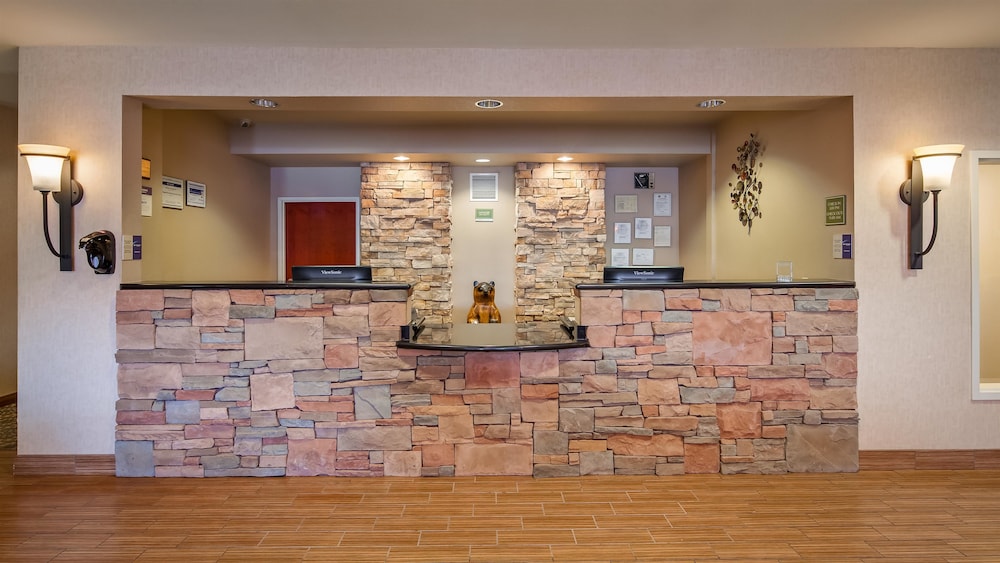 Best Western Plus Fossil Country Inn & Suites 5/32