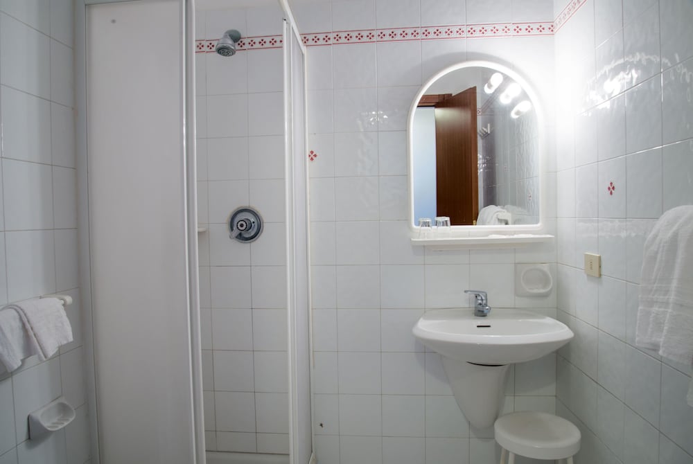HOTEL INTERNAZIONALE 47/50