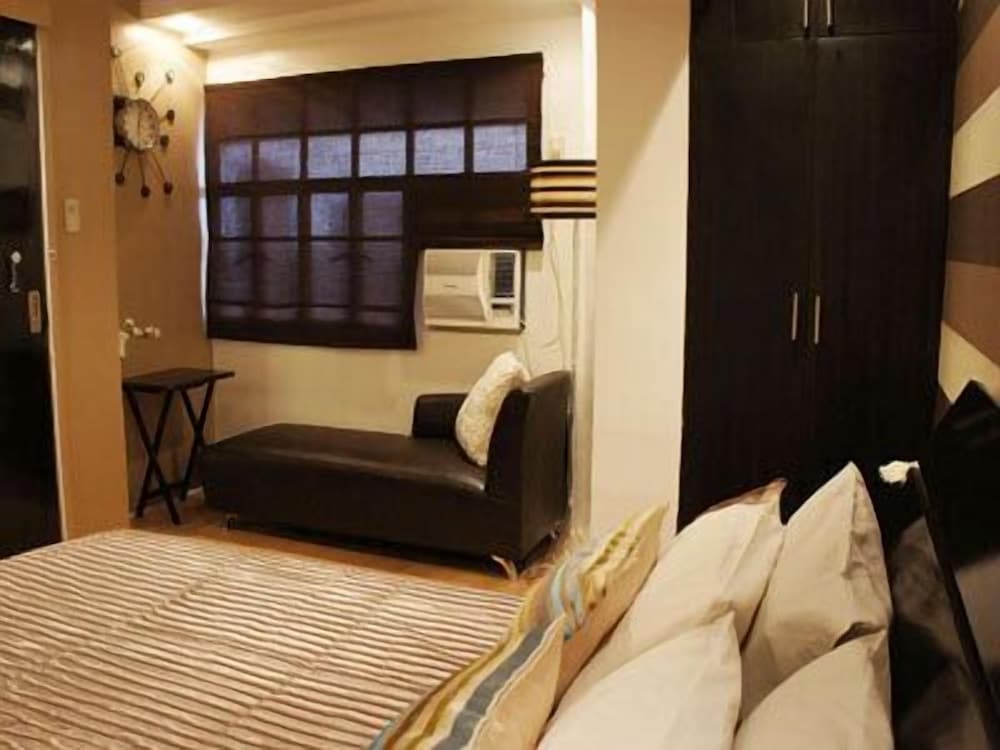 Jlt Condo Units 10/42