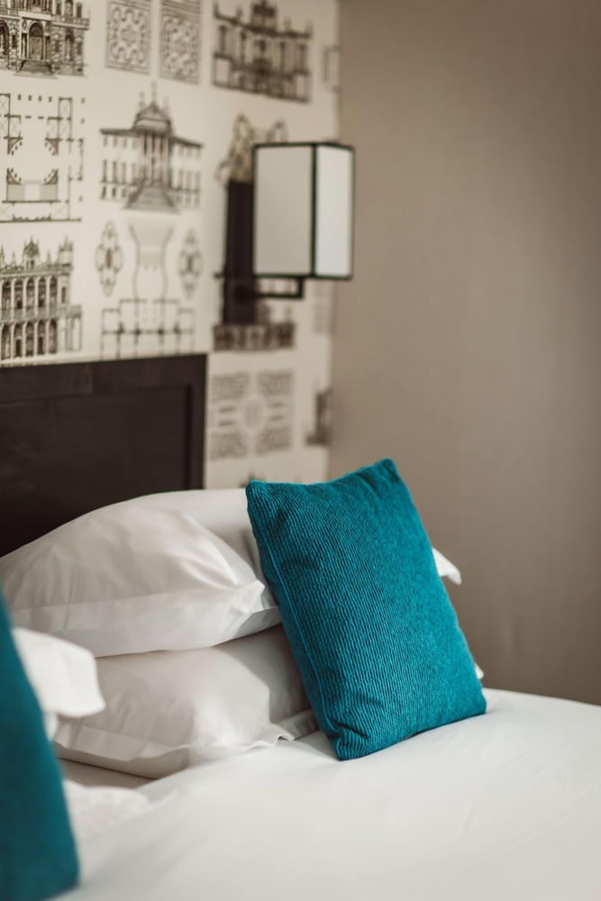 Hotel France D antin Opera 31/55