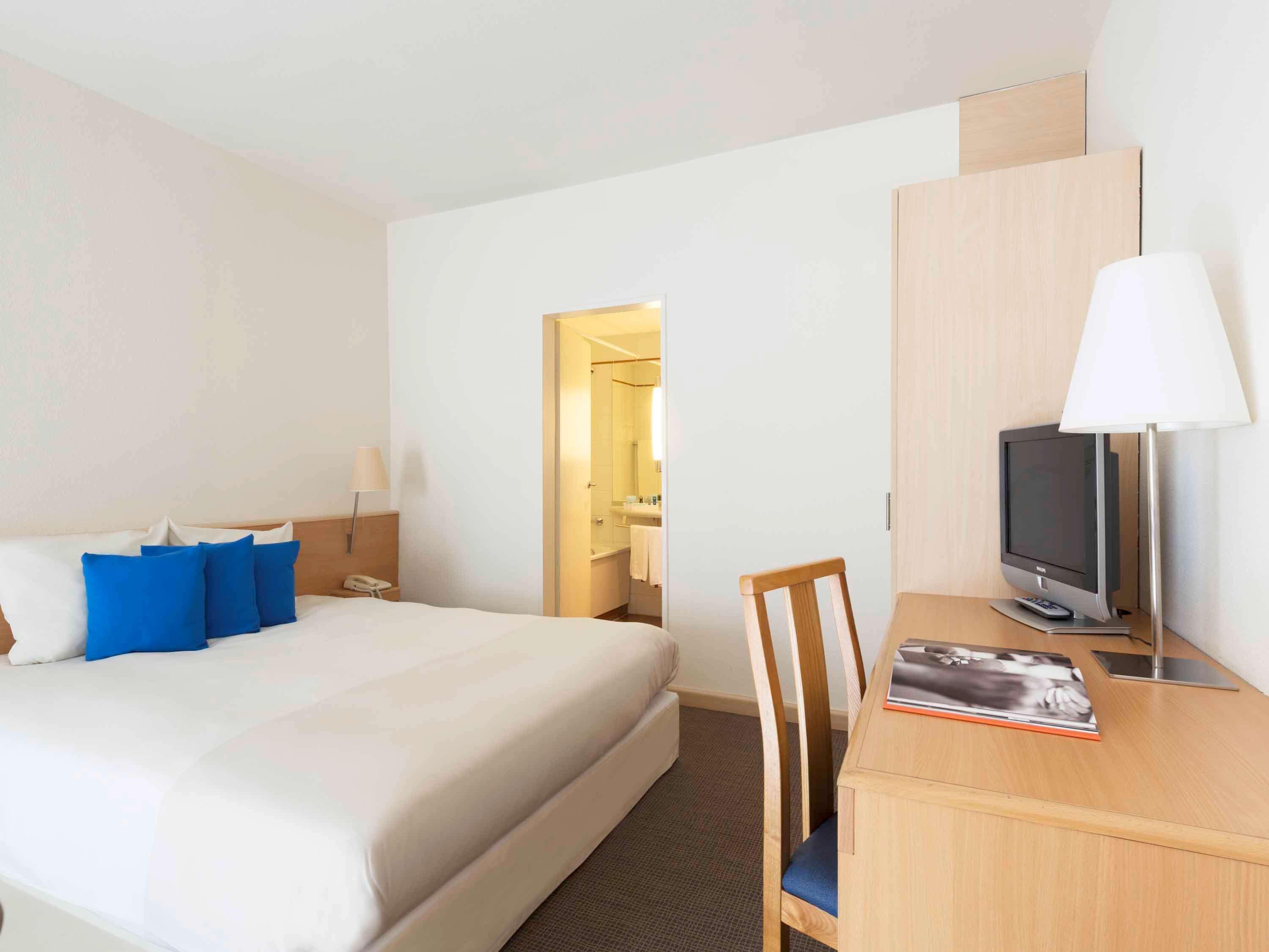 جناح بزنس، Castrum Hotel Szekesfehervar 2/4