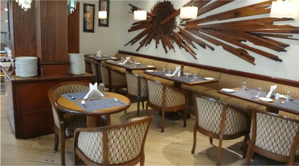 Hotel Residency Andheri 43/55