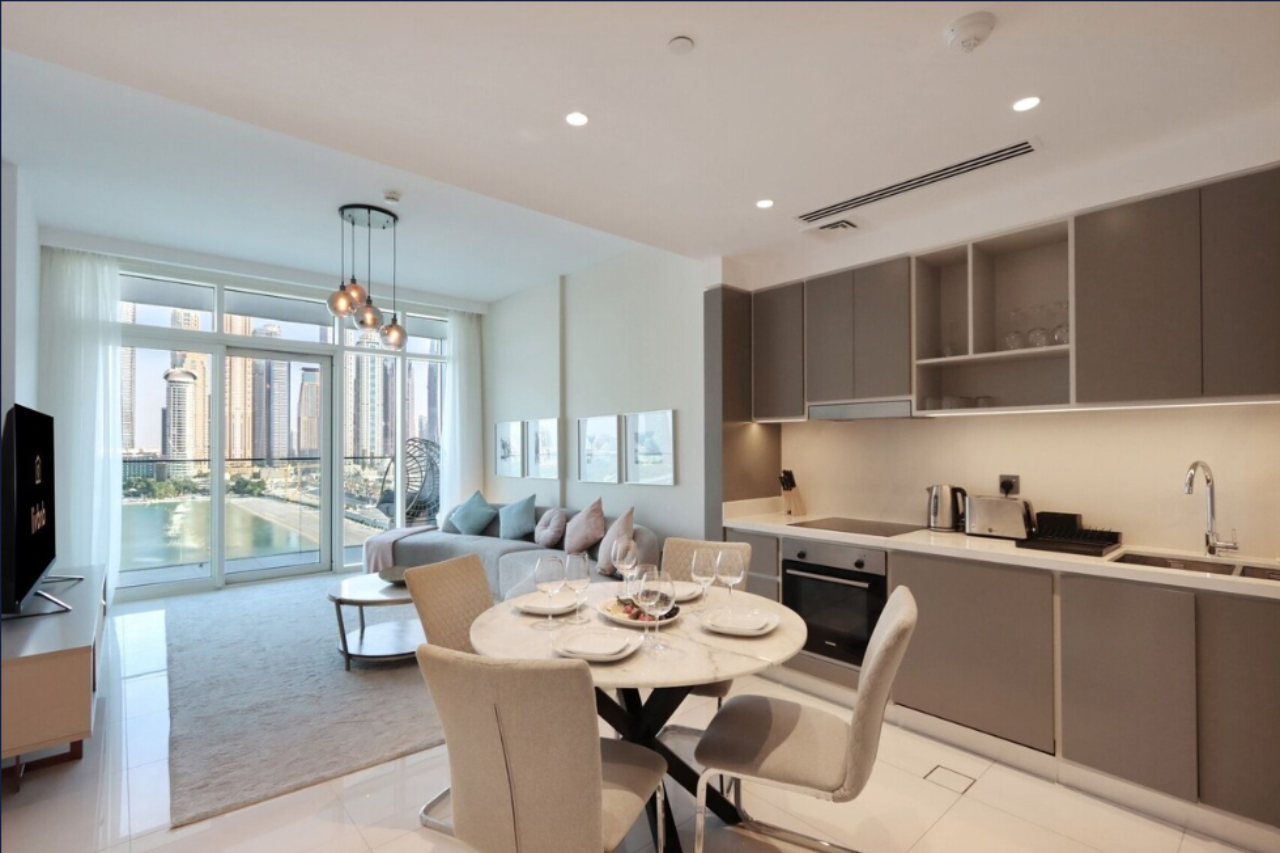 2BR Beachfront Living, Stunning Marina Views 9/12