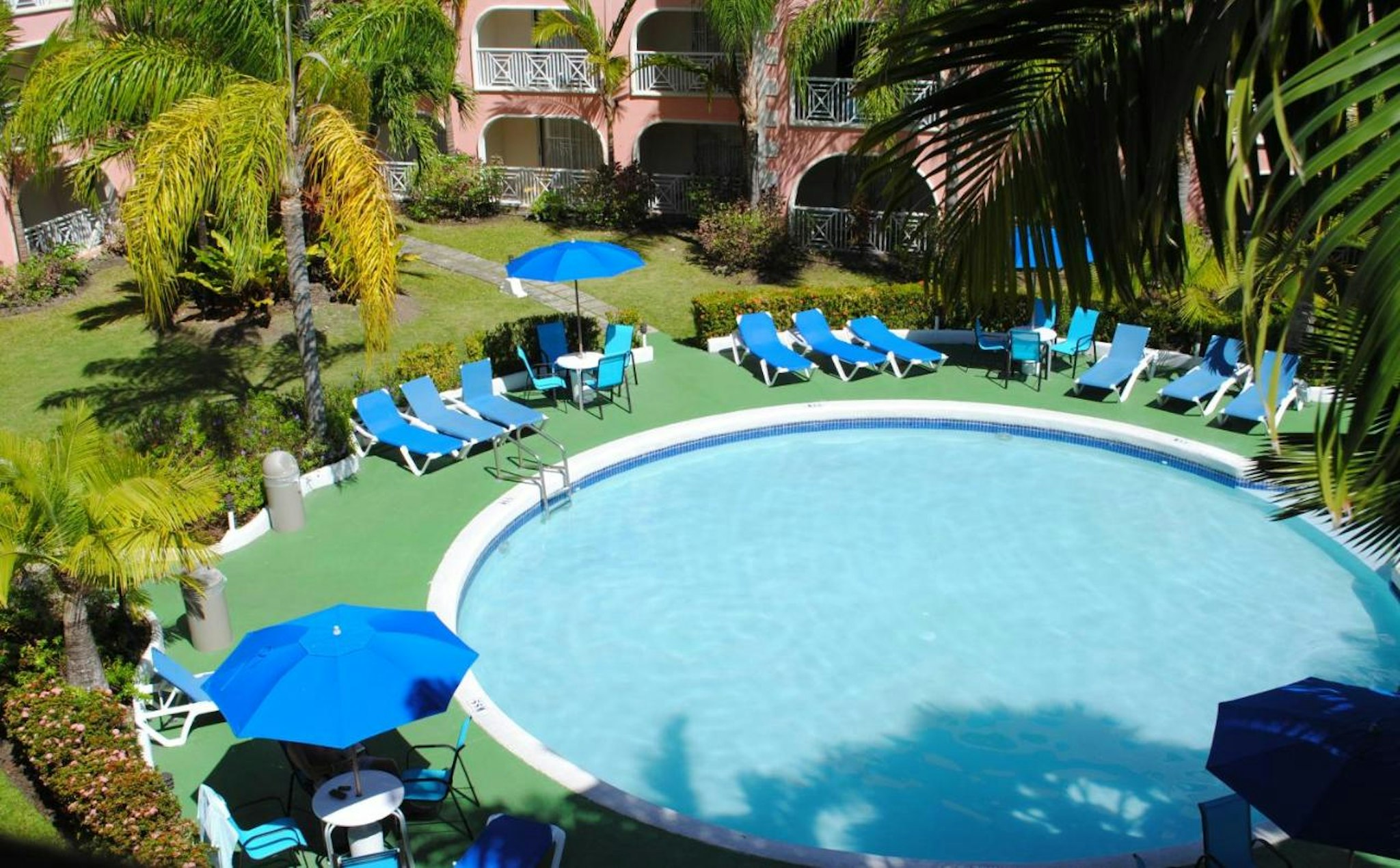 Sunbay Hotel 51/63