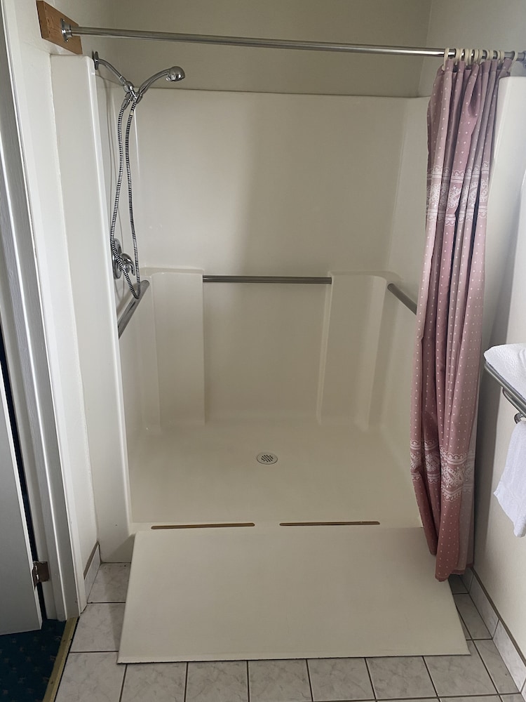 Travel Inn 7/24