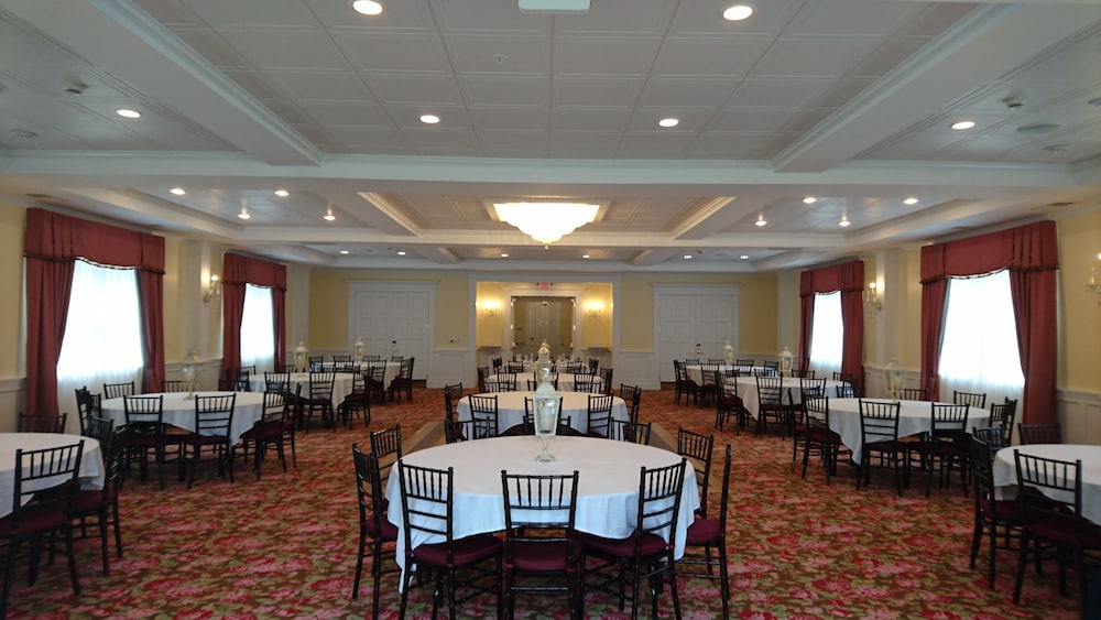 Mills Park Hotel 37/50