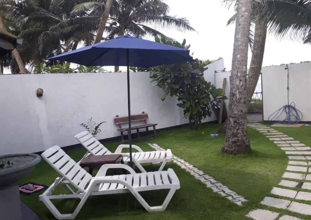 Ashens Beach House 31/50