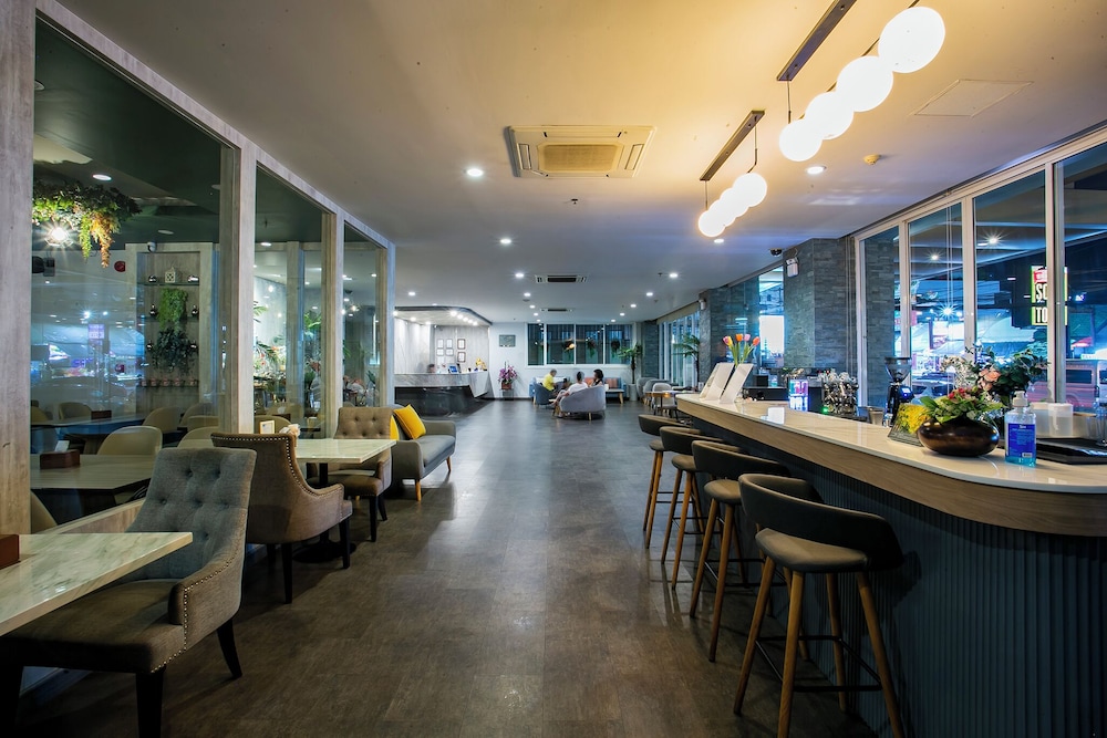 Empress Pattaya Hotel 34/50