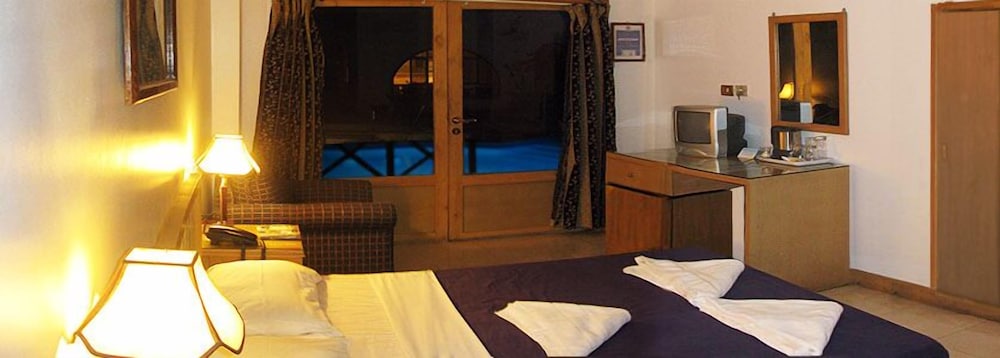 Red Sea Relax 8/37