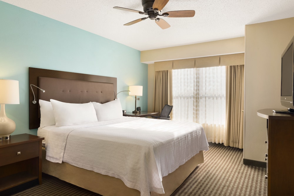 MainStay Suites Grand Rapids, MI 8/43