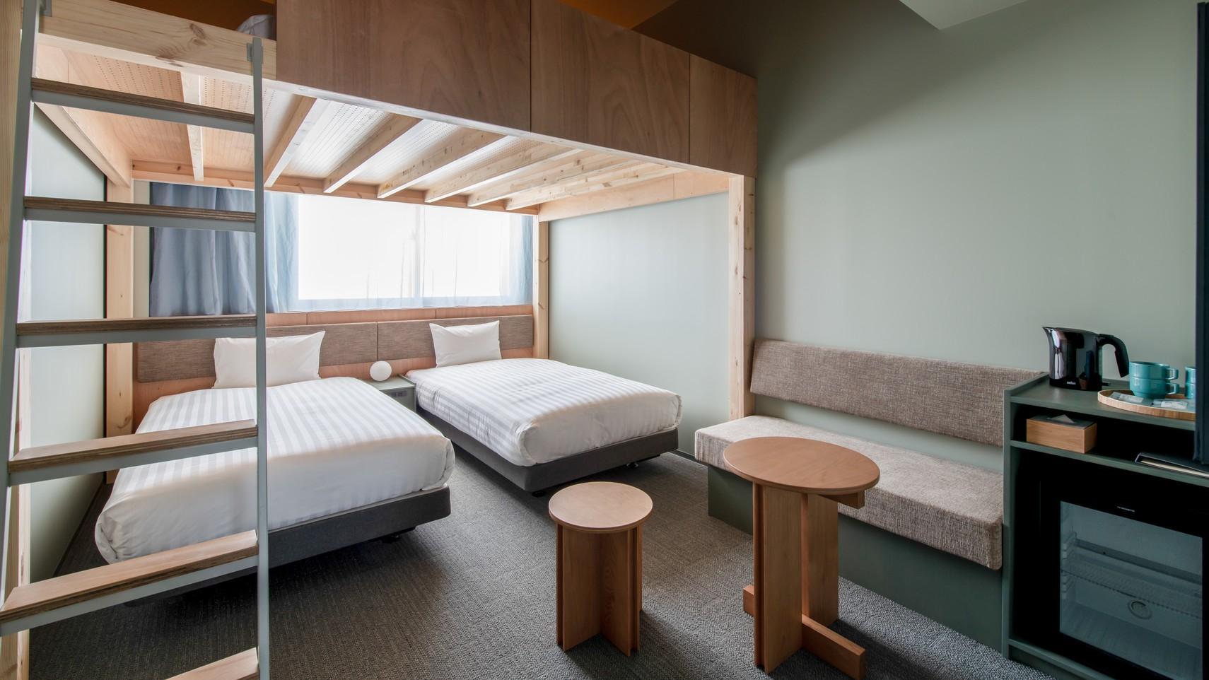 Loft, Moderate, 4 Beds